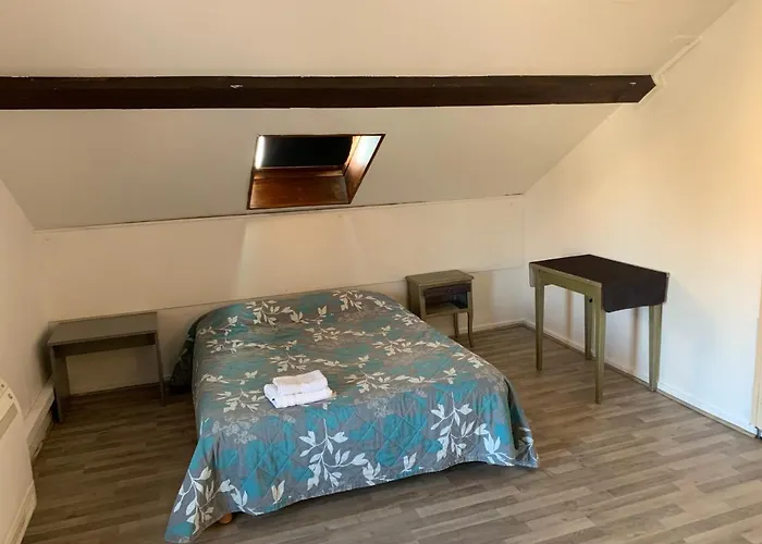 Le Cosy Отель